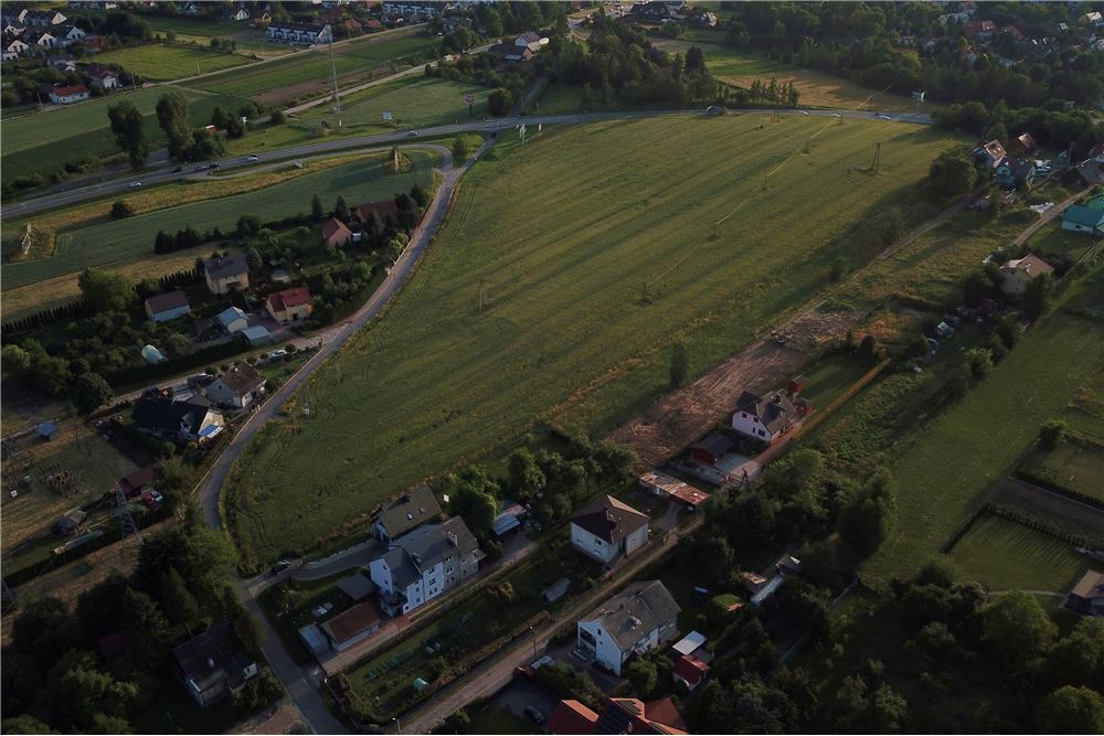 Działka budowlana - Sprzedaż - Wieliczka, Polska - 32 - 800241031-39