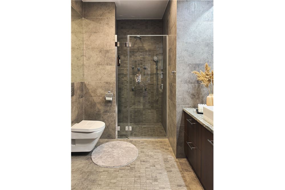 Mieszkanie - Sprzedaż - Warszawa, Polska - 22 - 810131030-64