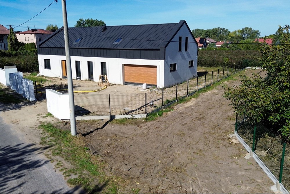 Działka - Sprzedaż - Skierniewice, Polska - DJI_0897 kopia_bezbaneru_compr.jpg - 810141022-107