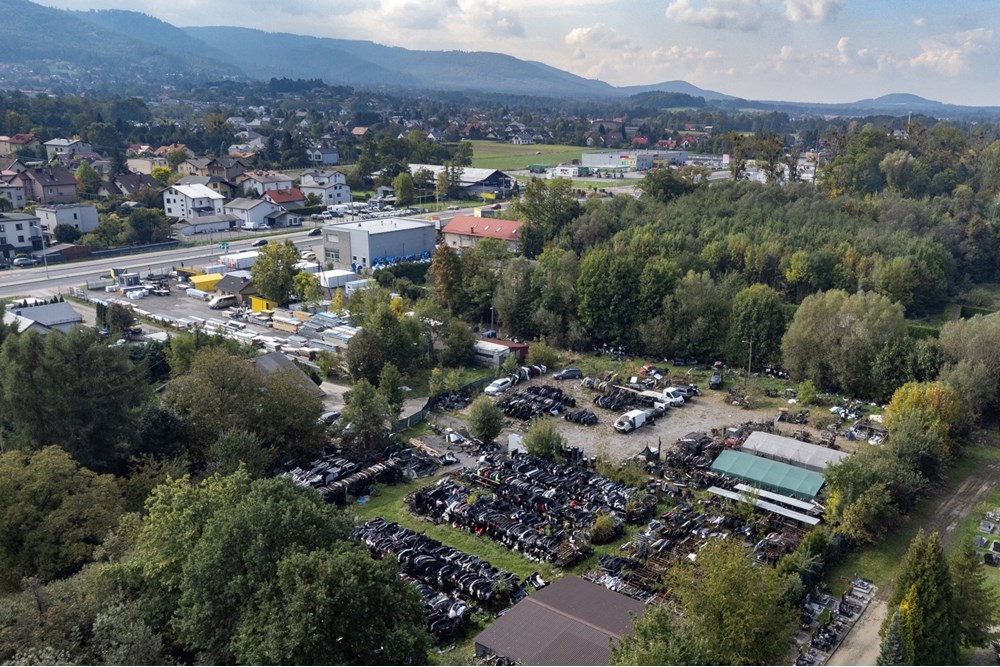 Nieruchomość gruntowa - Sprzedaż - Bielsko-Biała, Polska - DJI_0432.jpg - 800061103-187