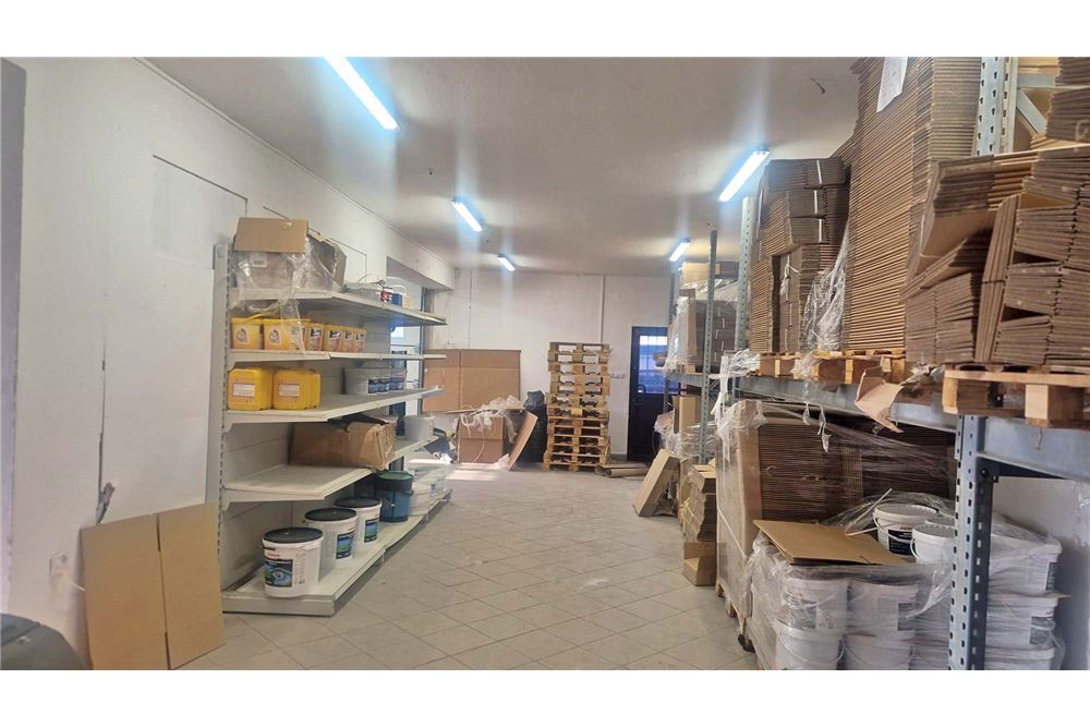 Lokal handlowy/usługowy - Wynajem - Cieszyn, Polska - 10 - 800061016-1144