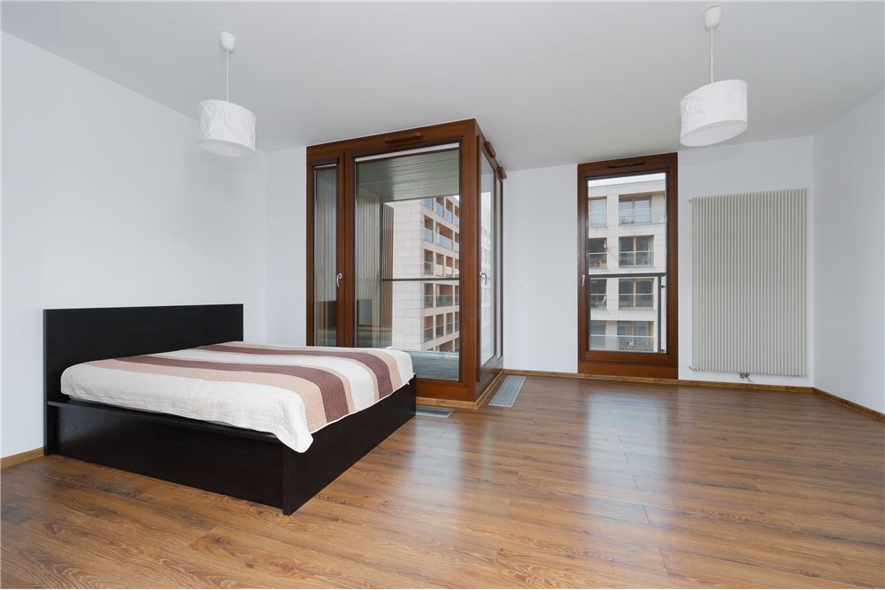 Kolejowa - Mieszkanie - Mieszkanie