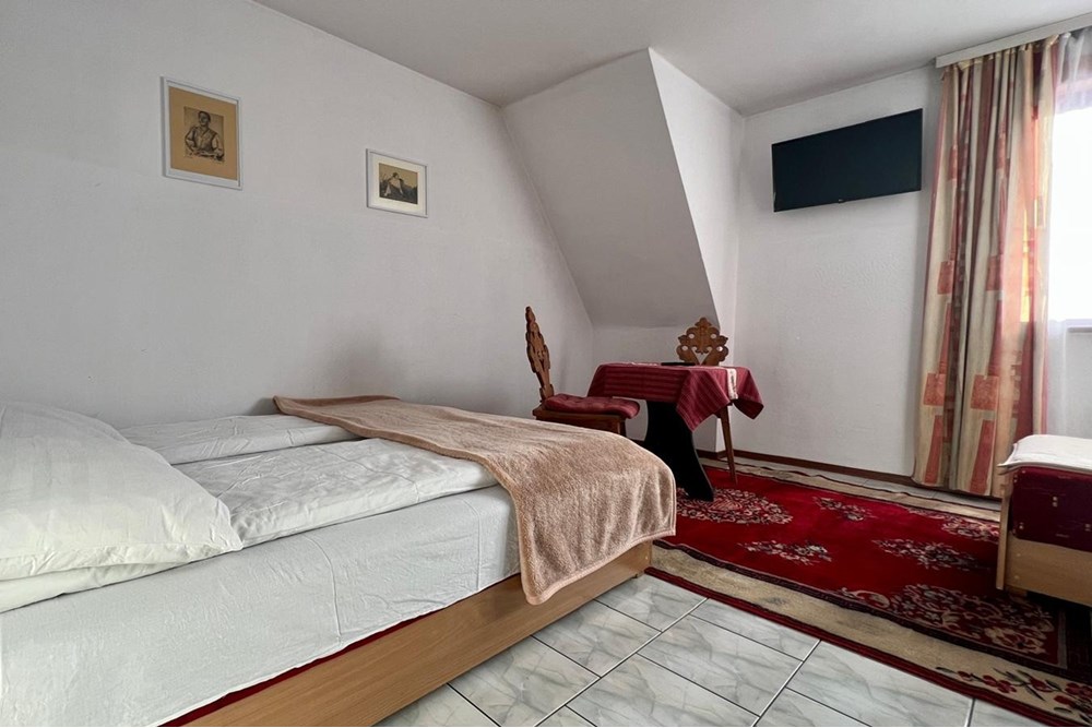 Dom wolnostojący - Sprzedaż - Zakopane, Polska - IMG-20250506-WA0005.jpg - 800091040-90