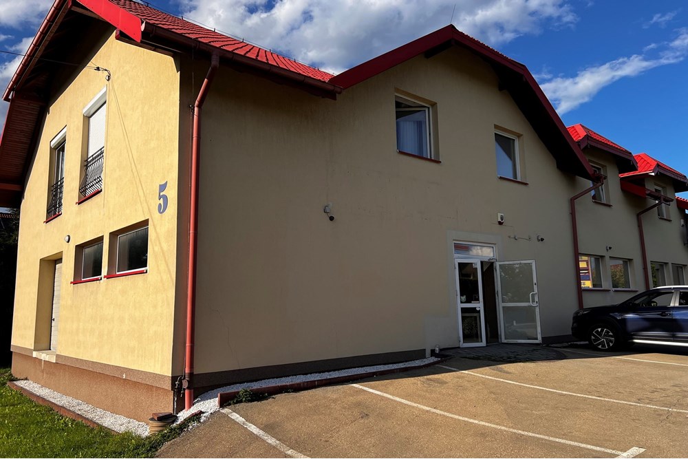 Lokal handlowy/usługowy - Wynajem - Jaworze Dolne, Polska - IMG_7489.jpeg - 800061117-34