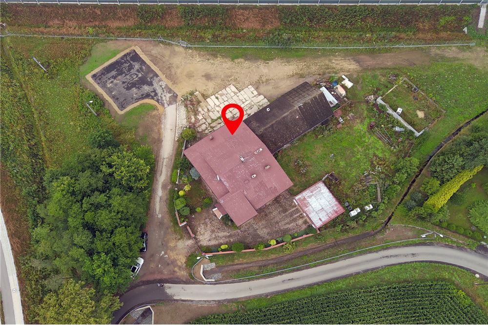 Dom wolnostojący - Sprzedaż - Jawiszowice, Polska - 70 - 800061076-422