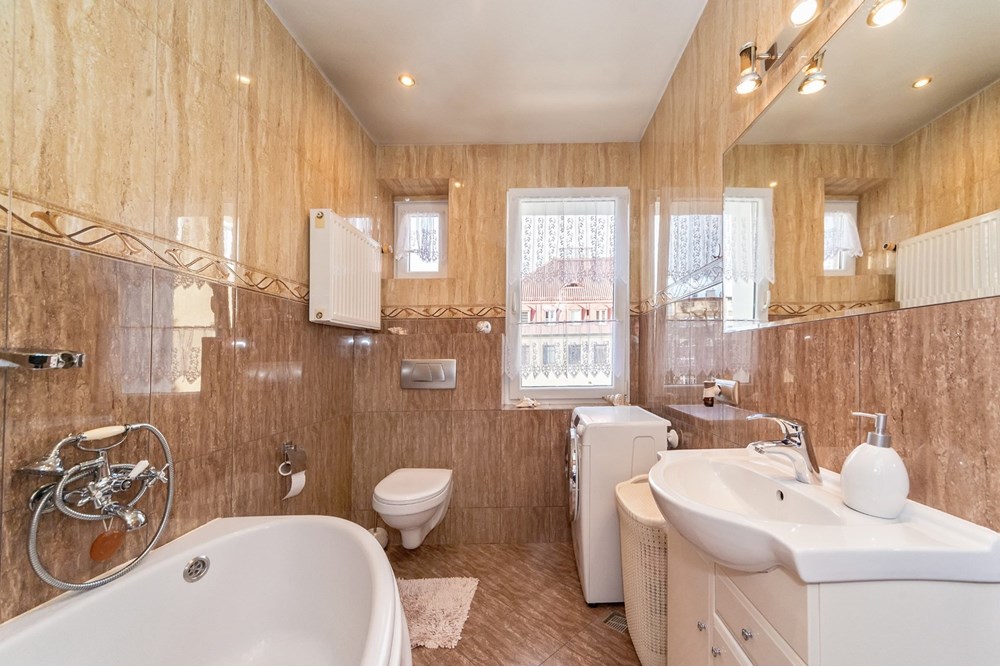 Mieszkanie - Sprzedaż - Bielsko-Biała, Polska - MI2_024M.jpg - 800061076-444