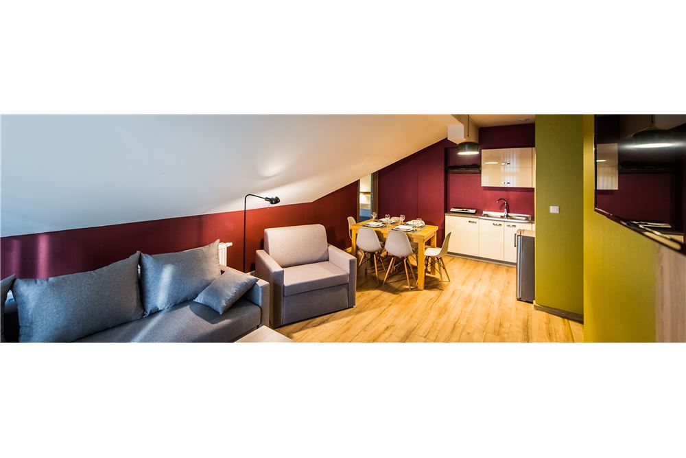 Nieruchomość inwestycyjna - Sprzedaż - Korbielów, Polska - 106 - 800061076-395