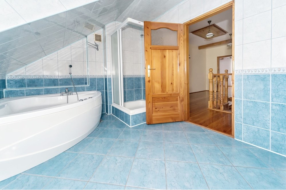 Dom wolnostojący - Sprzedaż - Rajcza, Polska - 38.jpg - 800061016-1302