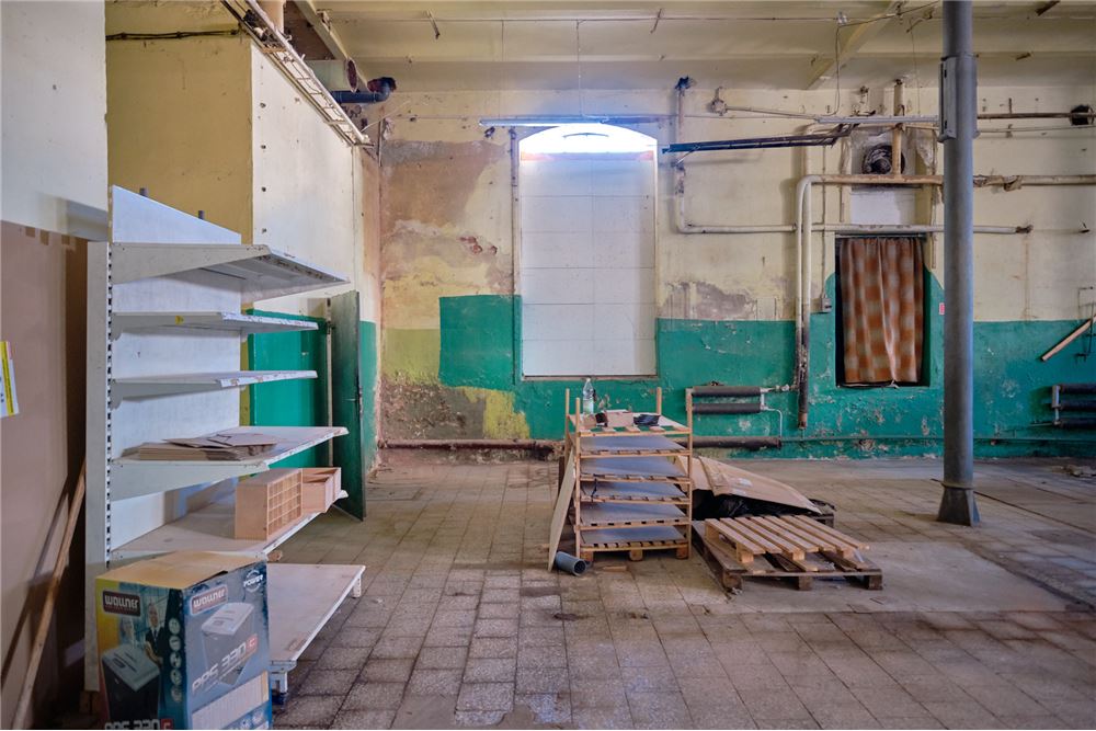 Lokal handlowy/usługowy - Wynajem - Bielsko-Biała, Polska - 23 - 800061016-1297