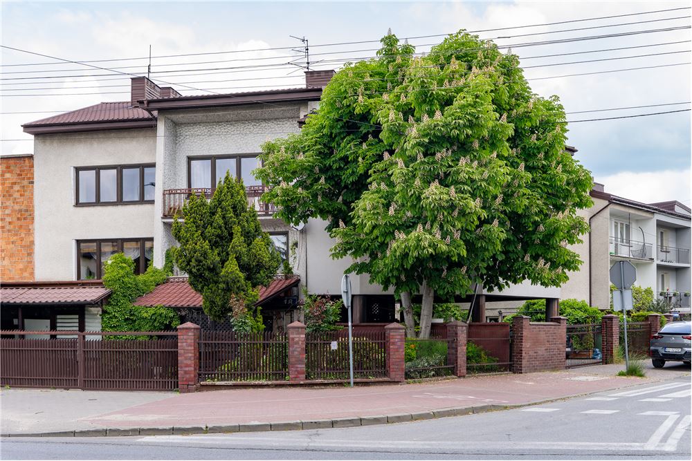 Dom wolnostojący - Sprzedaż - Ząbki, Polska - 1 - 810251023-7