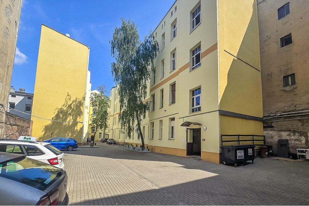 Mieszkanie - Sprzedaż - Łódź, Polska - Mieszkanie-na-sprzedaz-Lodz-Srodmiesice-3.jpg - 470191039-139