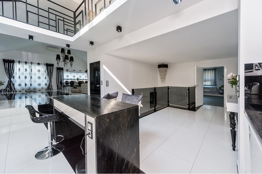 Rezydencja/Willa/Dworek - Sprzedaż - Klecza Dolna, Polska - KLECZA_0040M.jpg - 800061100-86