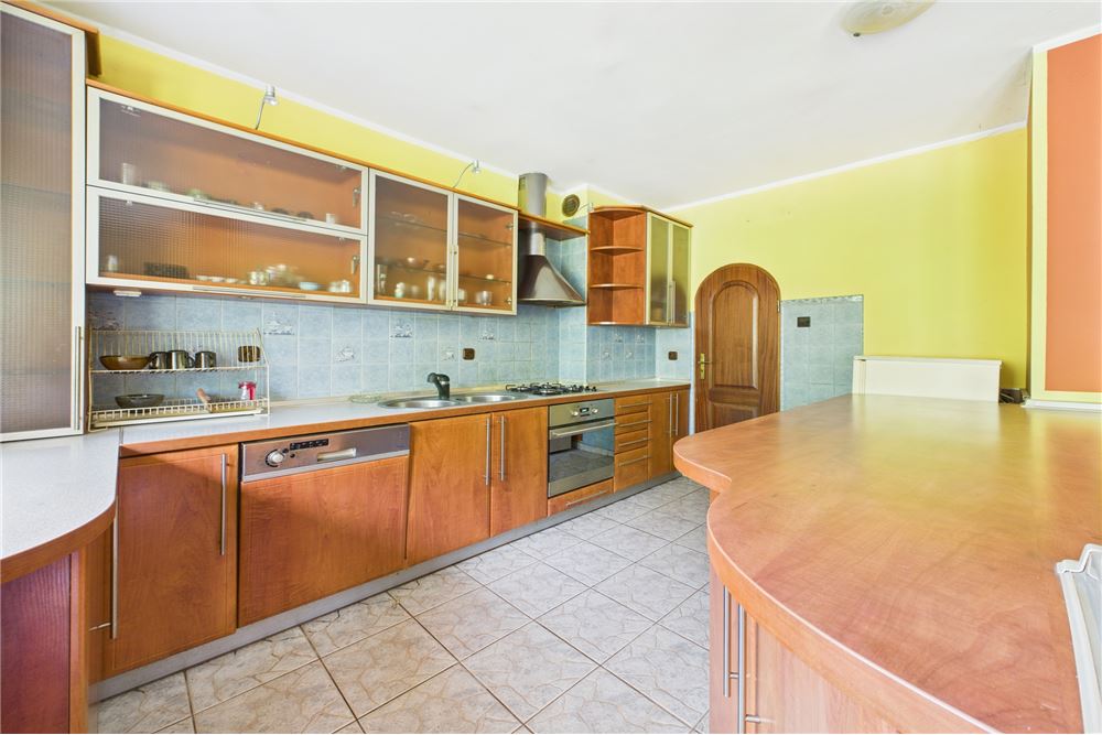 Dom w zabudowie szeregowej - Sprzedaż - Rybnik, Polska - 13 - 470311001-38