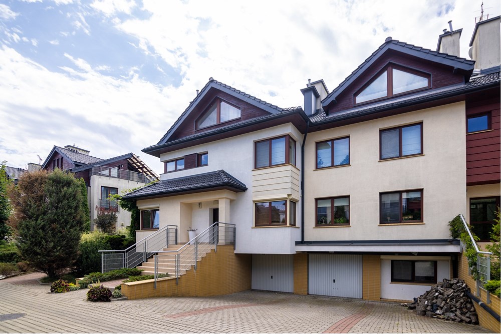 Mieszkanie - Sprzedaż - Józefosław, Polska - dom1.jpg - 810291001-9