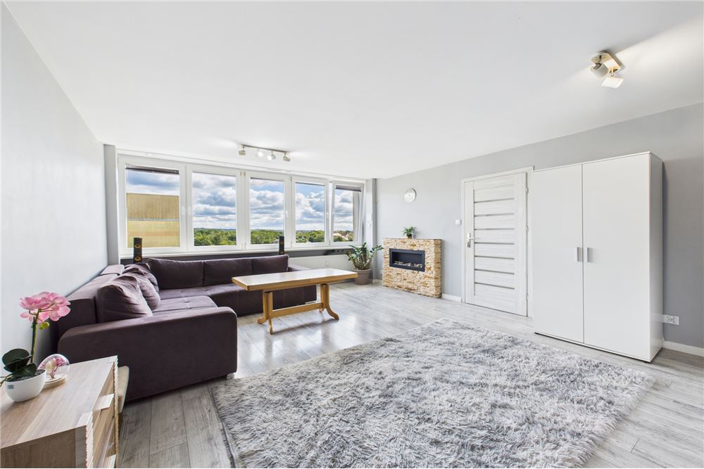 Mieszkanie - Sprzedaż - Koszalin, Polska - 1 - 470281008-38