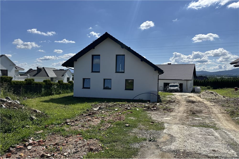 Dom wolnostojący - Sprzedaż - Międzyrzecze Górne, Polska - 23 - 800061103-172