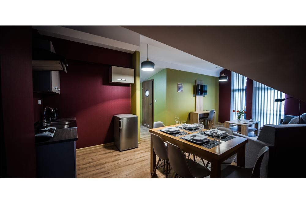 Dom wolnostojący - Sprzedaż - Korbielów, Polska - 150 - 800061076-401