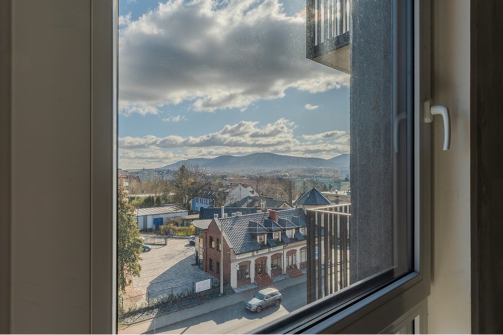 Mieszkanie - Sprzedaż - Bielsko-Biała, Polska - 9.JPG - 470131026-157