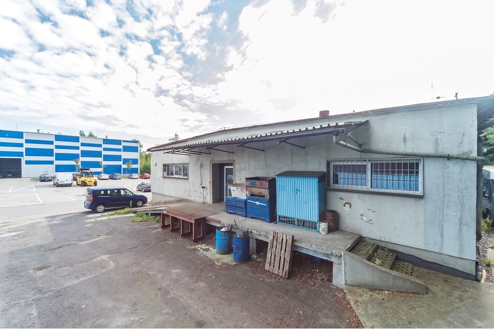 Nieruchomość przemysłowa - Sprzedaż - Bielsko-Biała, Polska - ZIBI_007D.jpg - 800061127-28