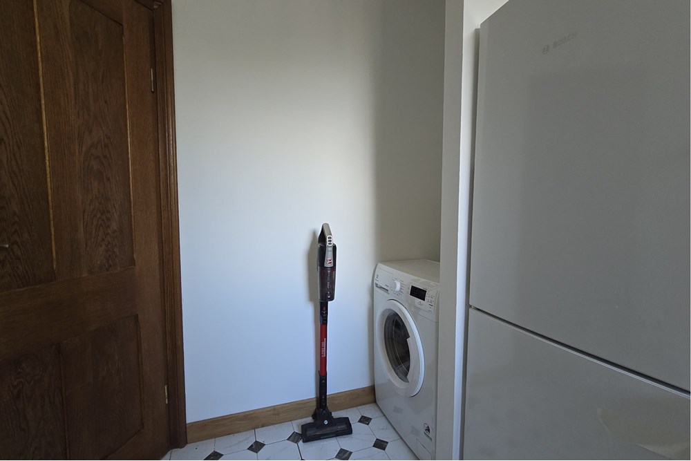 Mieszkanie - Wynajem - Warszawa, Polska - 20251014_121932.jpg - 810251007-99