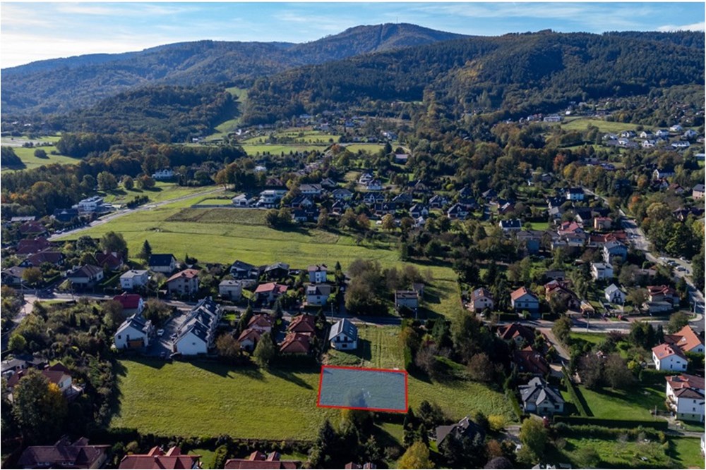 Działka budowlana - Sprzedaż - Bielsko-Biała, Polska - obrys 2.jpg - 800061103-180