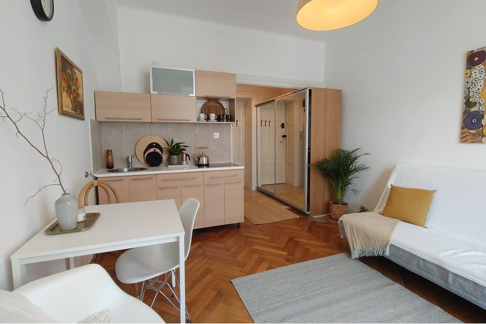 Kawalerka - Sprzedaż - Kraków, Polska - 13.jpg - 800241006-64