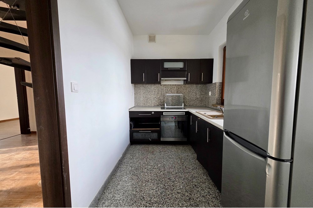 Mieszkanie dwupoziomowe - Sprzedaż - Bielsko-Biała, Polska - 20251203_124658.jpeg - 800061098-188