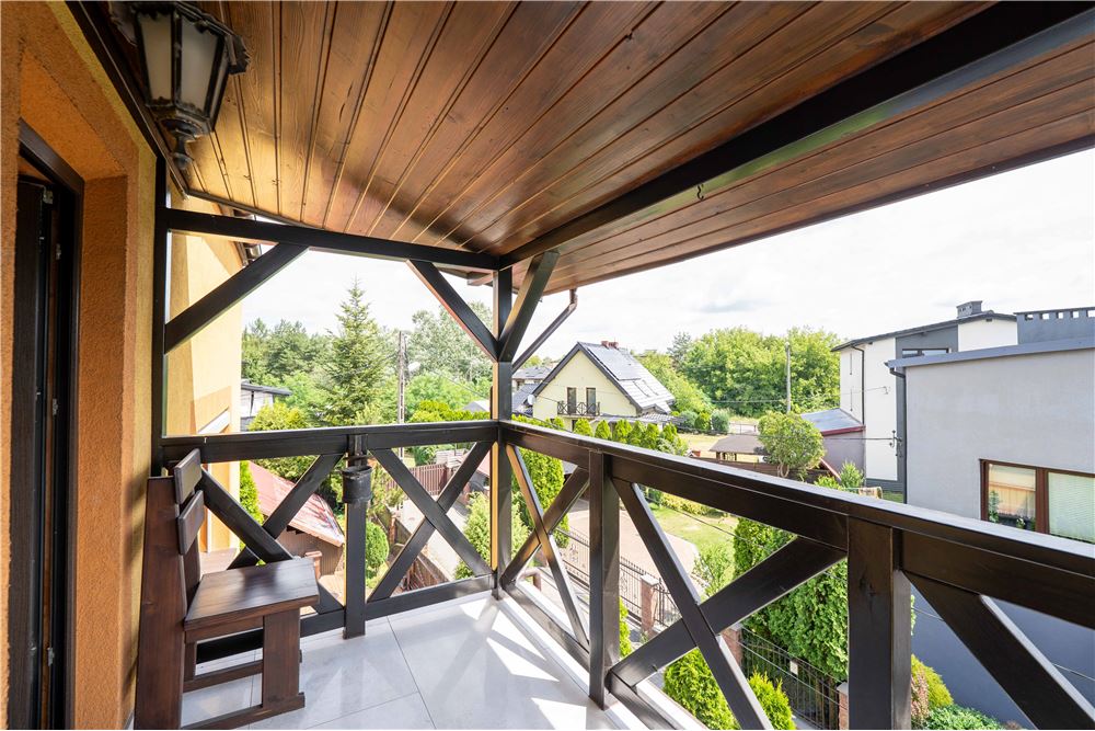 Dom wolnostojący - Sprzedaż - Sosnowiec, Polska - 18 - 800161013-42