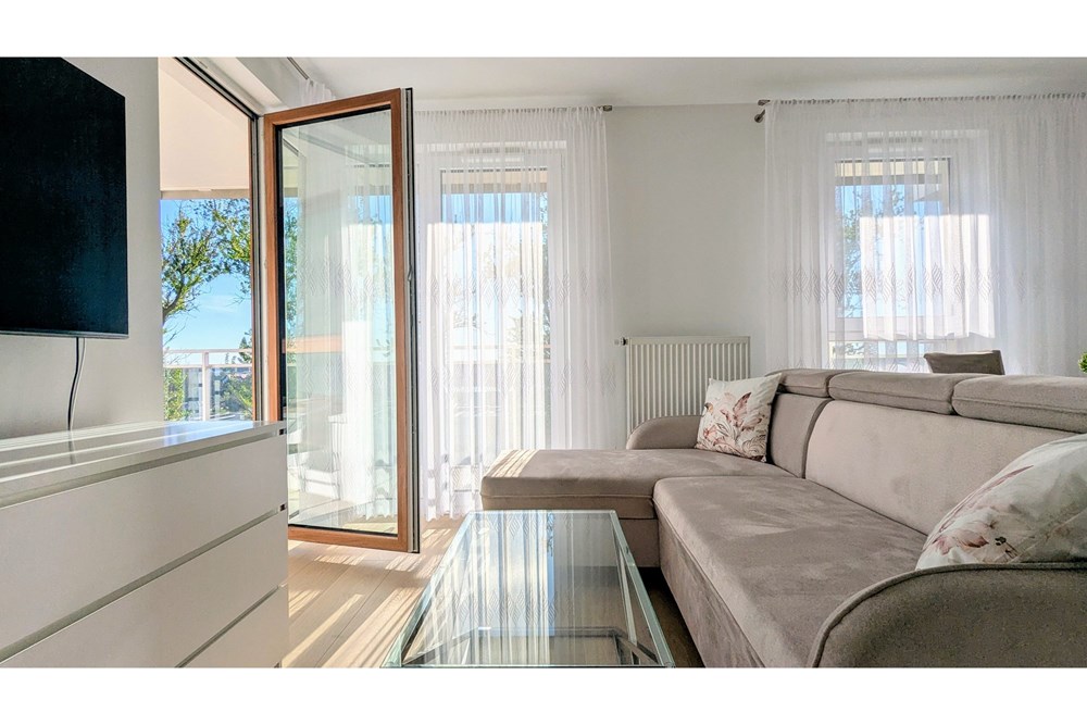 Mieszkanie - Wynajem - Kołobrzeg, Polska - PXL_20250425_153138353~2.jpg - 790221005-50