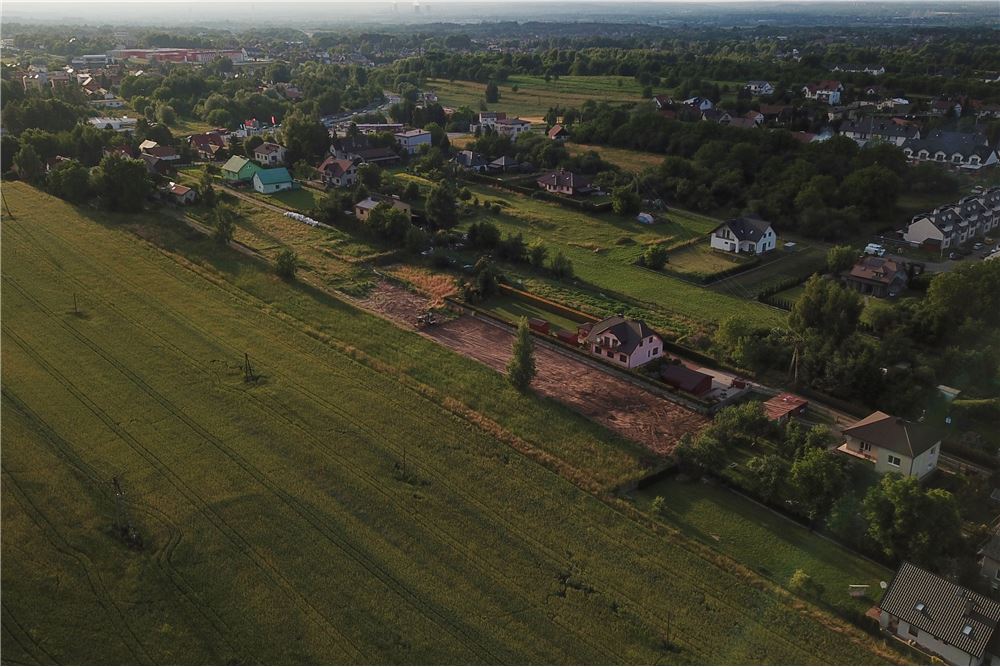 Działka budowlana - Sprzedaż - Wieliczka, Polska - 26 - 800241031-38