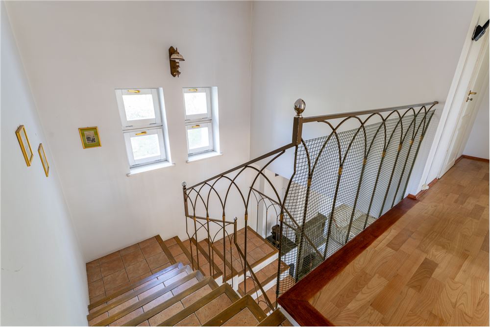 Dom wolnostojący - Sprzedaż - Józefów, Polska - 96 - 810251028-66