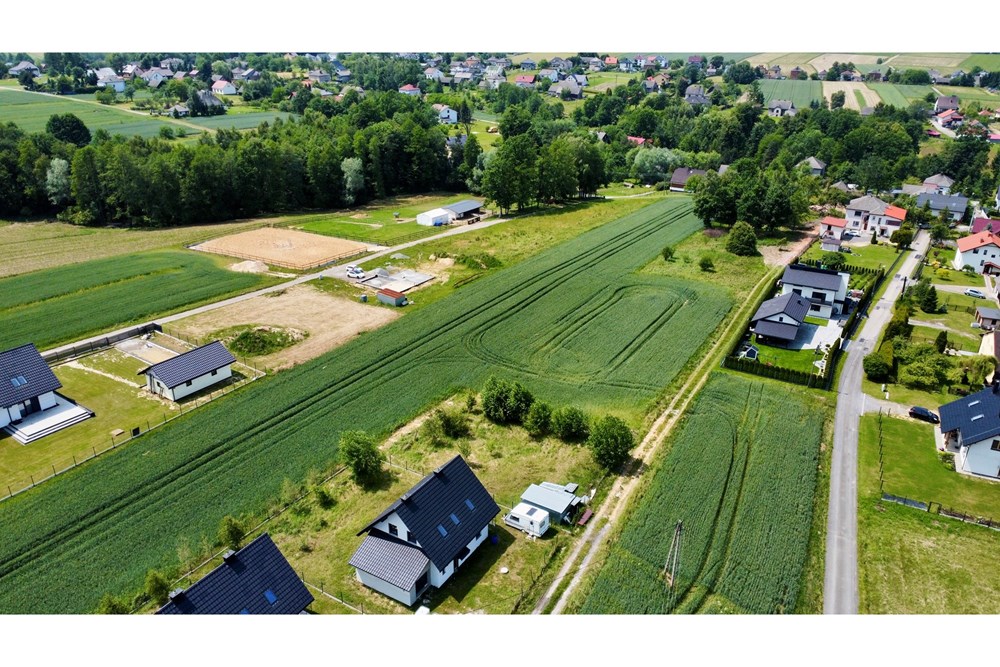 Działka budowlana - Sprzedaż - Witkowice, Polska - dji_fly_20250612_121640_577_1750154565874_photo_optimized.jpg - 800061127-17