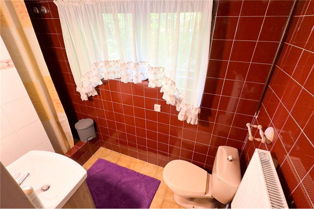 Apartament wakacyjny - Sprzedaż - Bielsko-Biała, Polska - 126 - 800061103-158
