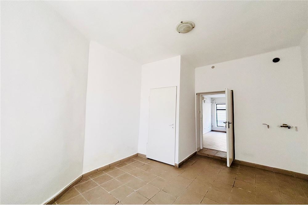 Lokal handlowy/usługowy - Sprzedaż - Sosnowiec, Polska - 3 - 800161013-38