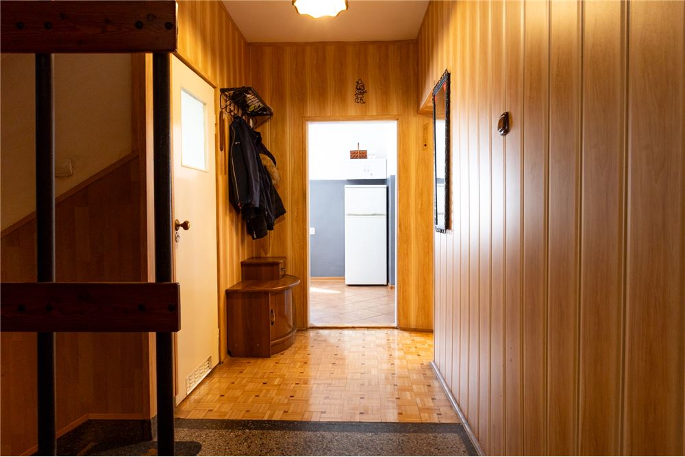 Dom wolnostojący - Sprzedaż - Bystra Śląska, Polska - 11 - 800061103-155