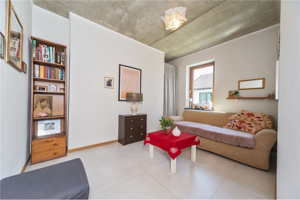 Dom jednorodzinny - Sprzedaż - Tarnowskie Góry, Polska - 48 - 800061076-410