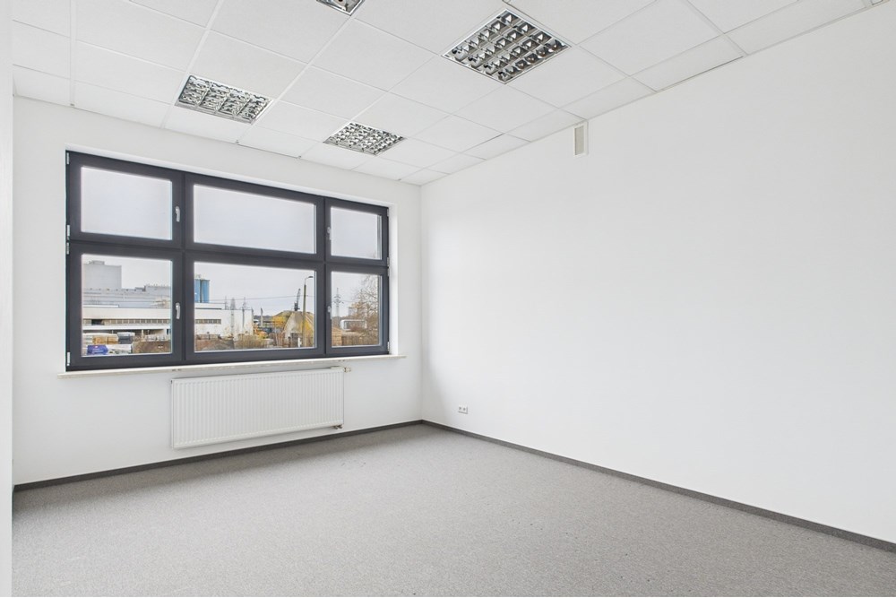 Biuro - Wynajem - Warszawa, Polska - CAM03612G0-PR0139-STILL005 — kopia — kopia.jpg - 810051051-8