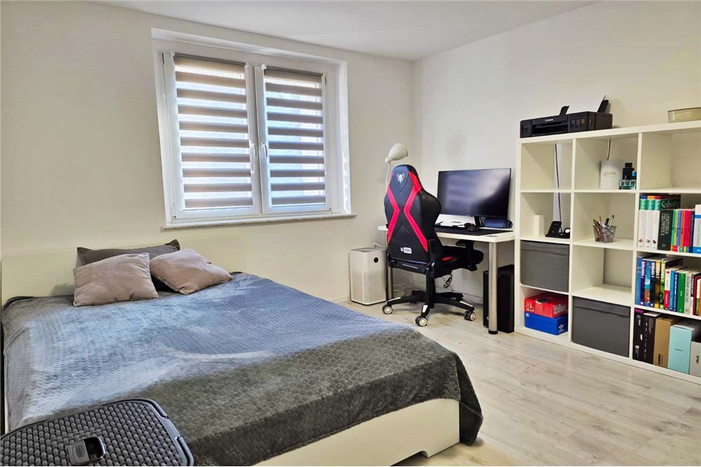 Mieszkanie - Sprzedaż - Zabrze, Polska - 11 - 800061016-1279