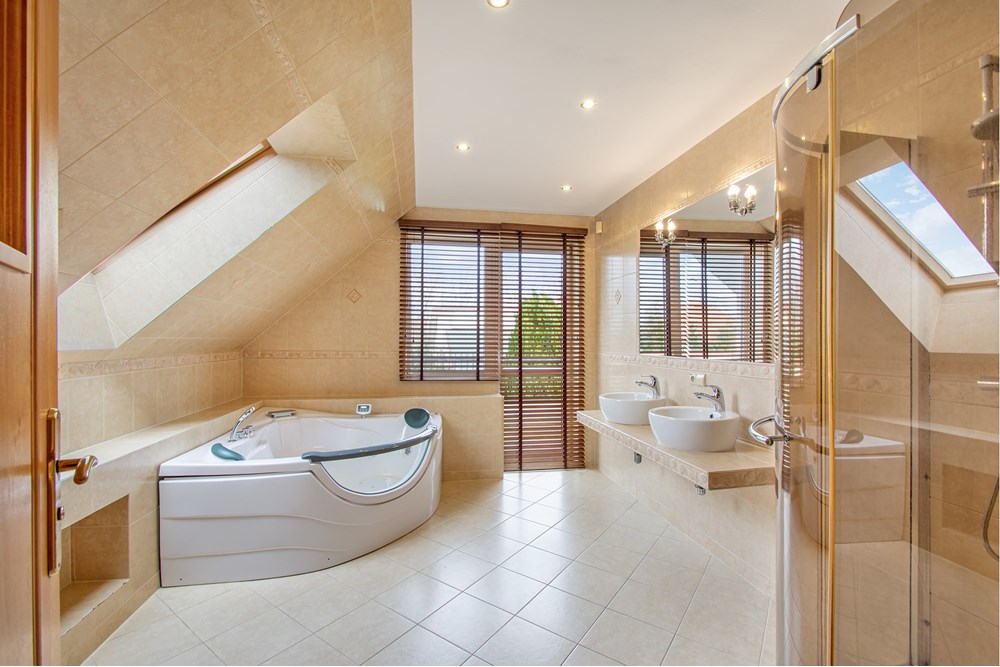 Dom wolnostojący - Sprzedaż - Kołobrzeg, Polska - DSC_0086.jpg - 790221005-45