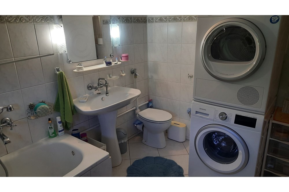 Dom bliźniak - Sprzedaż - Łódź, Polska - 20250812_135947.jpg - 470291003-13