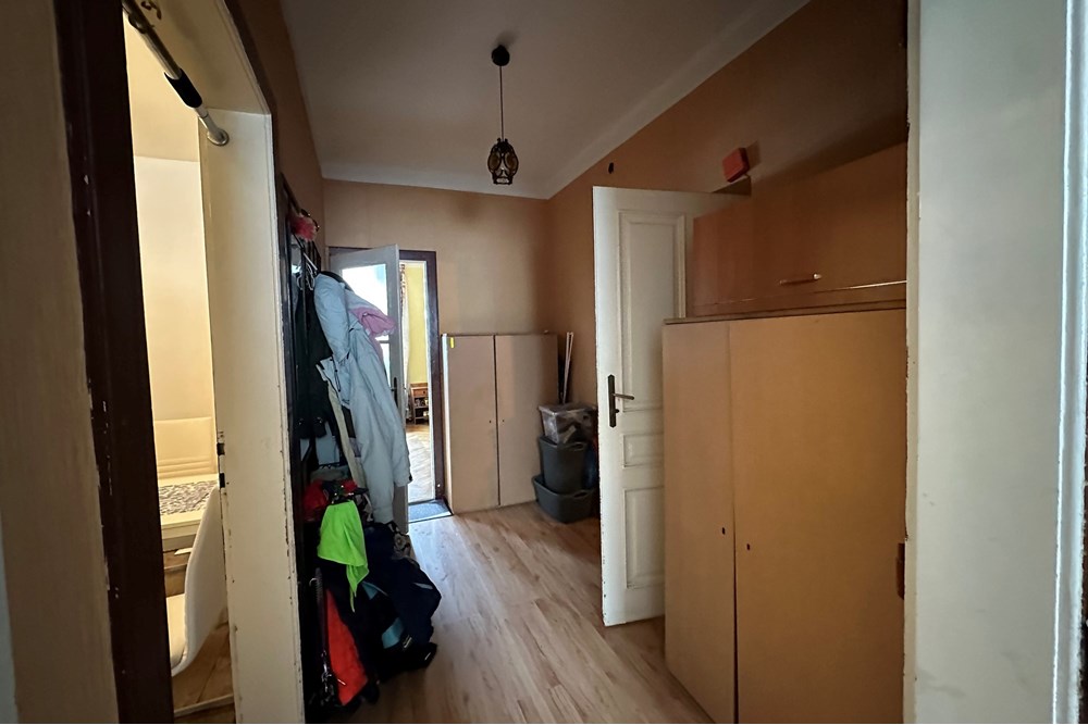 Mieszkanie na parterze - Sprzedaż - Bielsko-Biała, Polska - IMG_4034.jpeg - 800061093-126