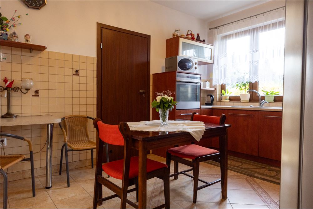 Dom wolnostojący - Sprzedaż - Bielsko-Biała, Polska - 11 - 800061090-231