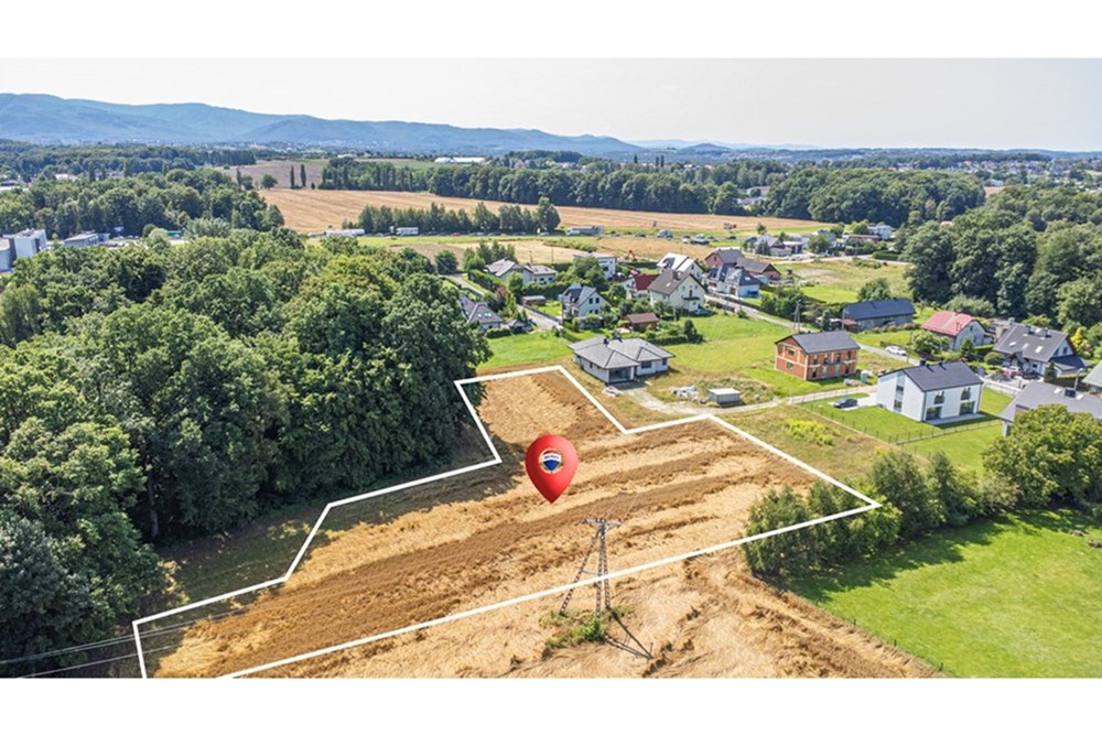 Działka budowlana - Sprzedaż - Bielsko-Biała, Polska - 1.JPG - 470131102-40