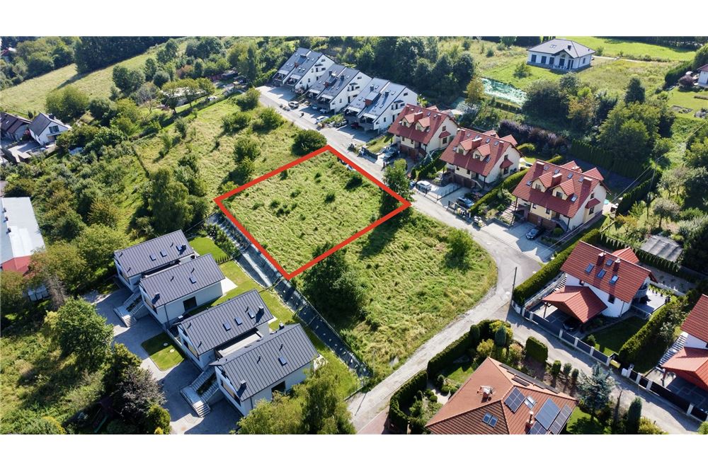 Działka budowlana - Sprzedaż - Bielsko-Biała, Polska - 2 - 800061028-471