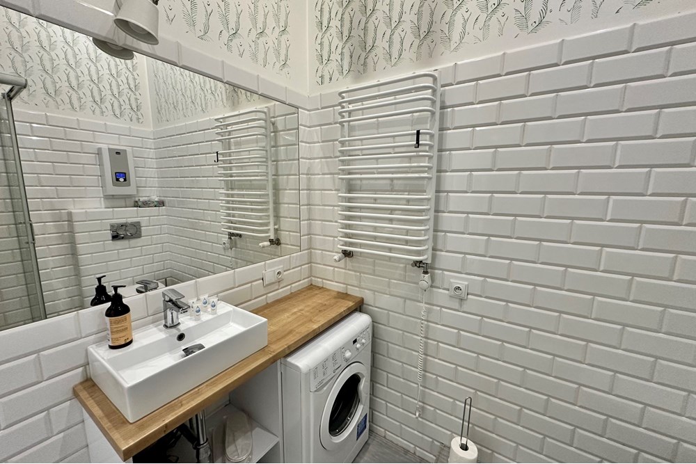 Mieszkanie - Sprzedaż - Bielsko-Biała, Polska - IMG_0340.jpeg - 800061098-179