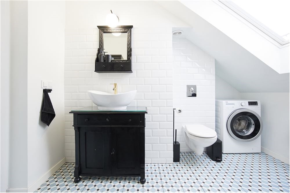 Mieszkanie dwupoziomowe - Wynajem - Bielsko-Biała, Polska - IMG_0449.jpeg - 800061098-180