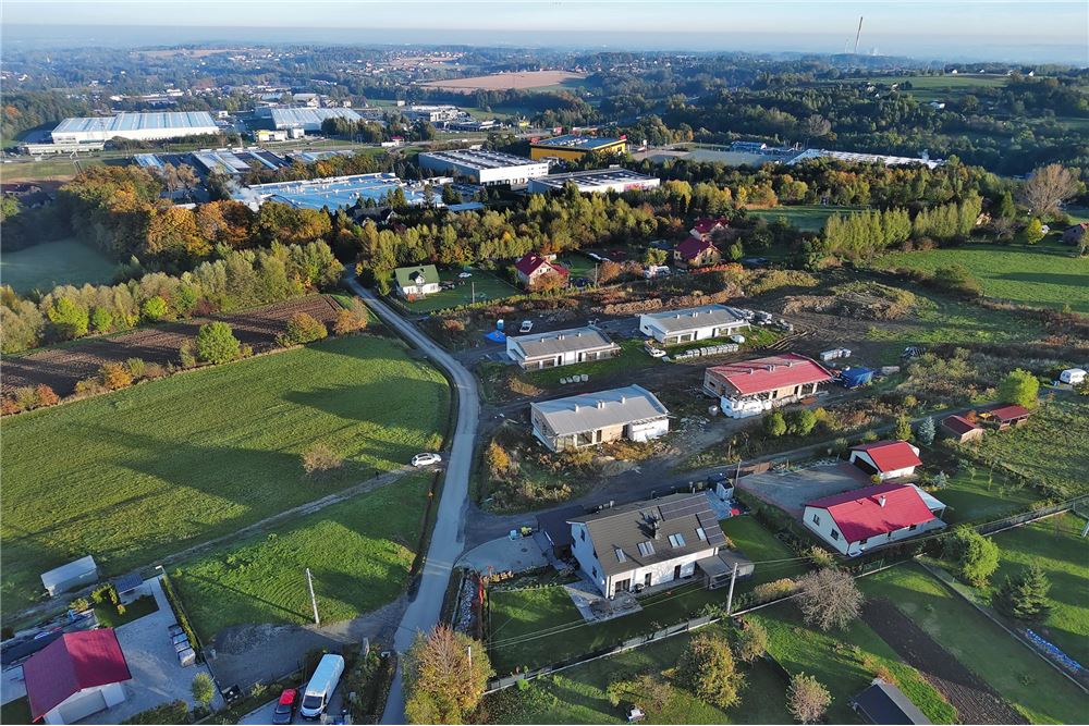 Dom jednorodzinny - Sprzedaż - Bielsko-Biała, Polska - 40 - 800061076-456