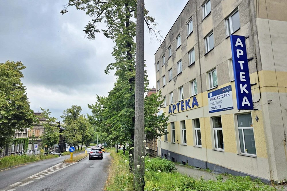 Lokal handlowy/usługowy - Wynajem - Cieszyn, Polska - 1a.jpg - 800061016-1267