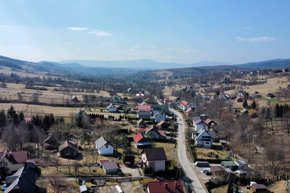 Działka budowlana - Sprzedaż - Kocoń, Polska - dji_fly_20250322_124600_444_1742814753147_photo_optimized.jpg - 800061130-10