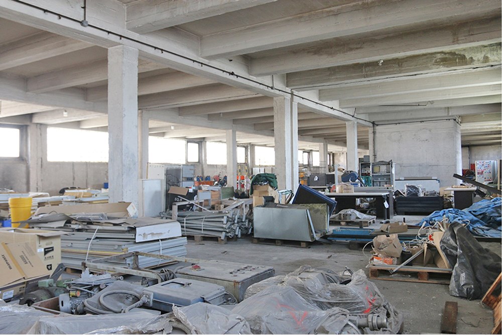 Nieruchomość przemysłowa - Sprzedaż - Bytom, Polska - Bytom Budynek i działka (8).JPG - 800041074-12